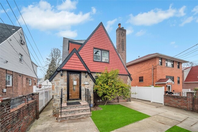 property at 8458 Homelawn St