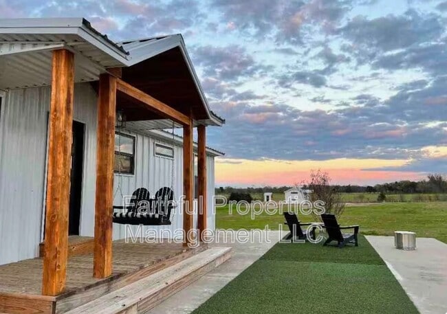 property at 5100 Fm 1651