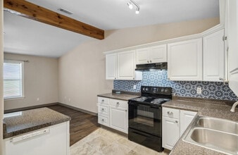 18350 FM 47 in Wills Point, TX - Building Photo - Building Photo