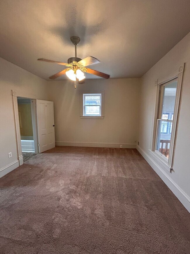 2329 S Harrison St in Fort Wayne, IN - Building Photo - Building Photo