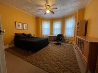 4207 Euclid Ave, Unit Room 2C photo'