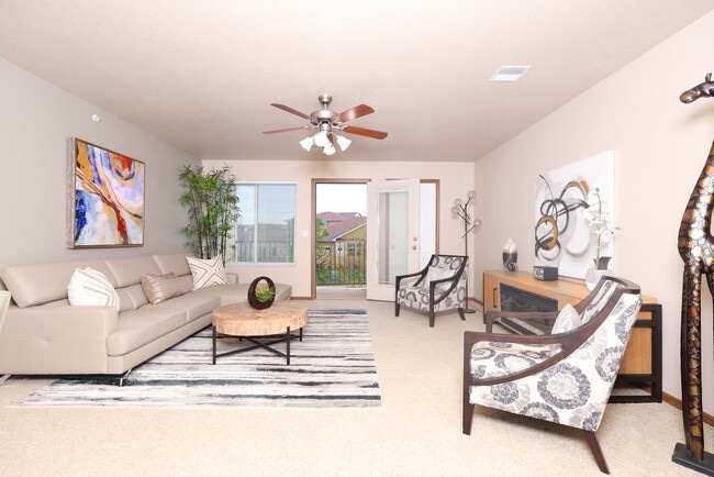 Stone Pointe Apartments