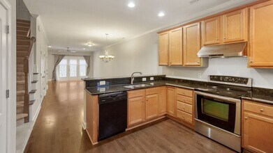 2822 Pickett Rd in Durham, NC - Building Photo - Building Photo