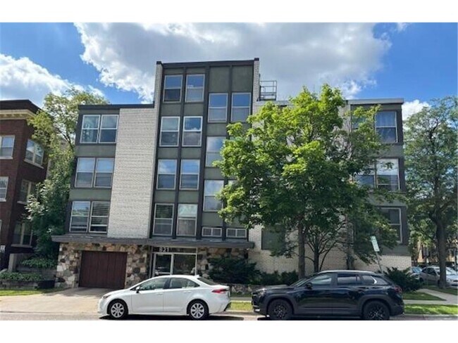 property at 821 Douglas Ave