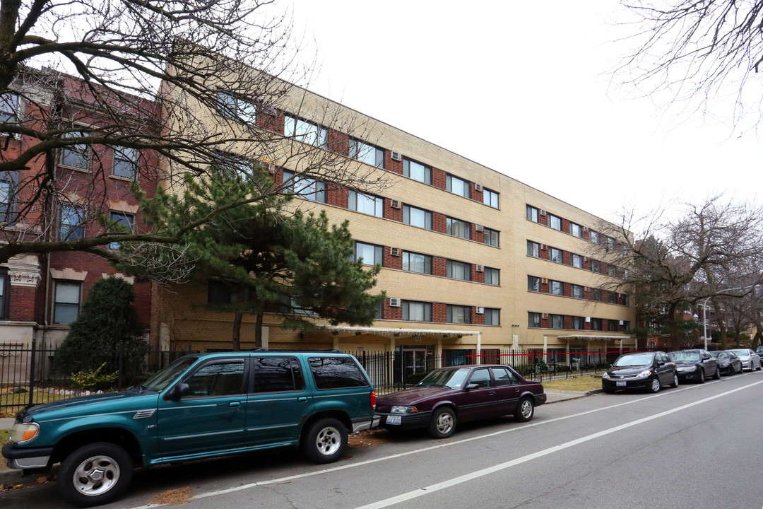 5907-5909 N Kenmore Ave in Chicago, IL - Building Photo