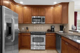 7601 Cabana Ct in Kissimmee, FL - Foto de edificio - Building Photo