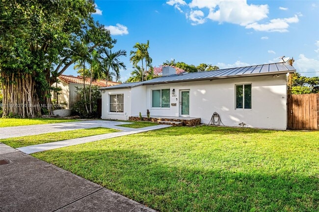 property at 2263 SW 21st St