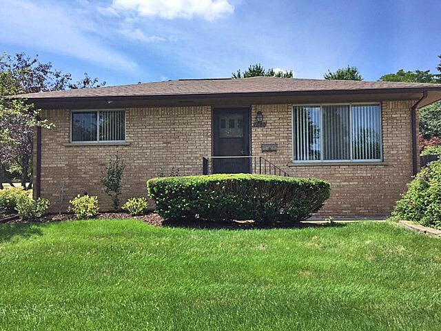 property at 1640 Greenview Dr