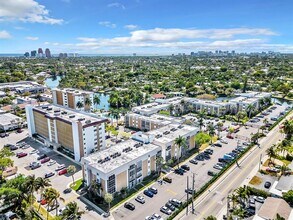 3050 NE 16th Ave in Oakland Park, FL - Building Photo - Building Photo