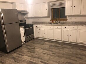 1806 S Mannheim Rd, Unit 1 in Westchester, IL - Building Photo - Building Photo