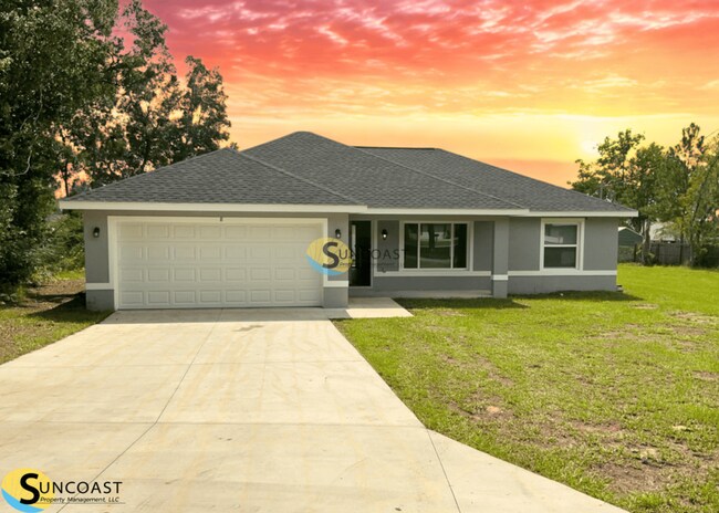 property at 8 Hemlock Cir Ln