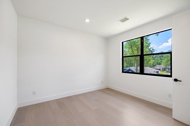 property at 1420 Primrose St