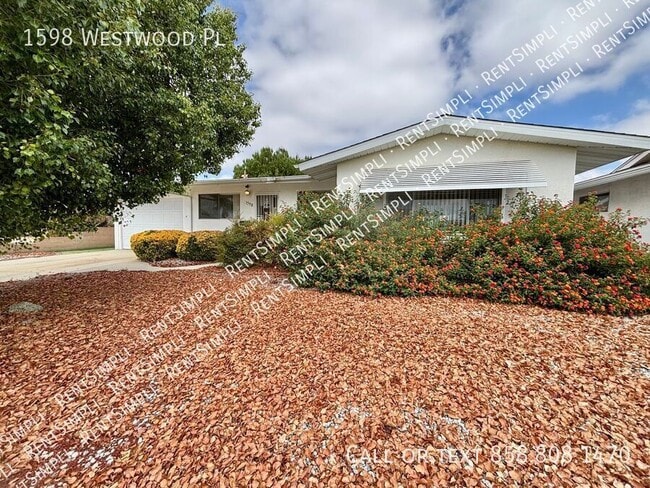1598 Westwood Pl in Hemet, CA - Building Photo - Building Photo