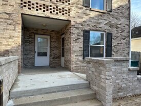 4476 3rd St, Unit A in Columbiaville, MI - Building Photo