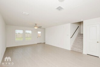 2752 Mistwood Dr in Fort Worth, TX - Building Photo - Building Photo