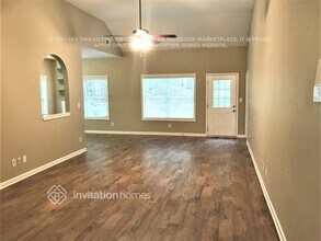5126 Thorin Oak Cir in Sugar Hill, GA - Building Photo - Building Photo