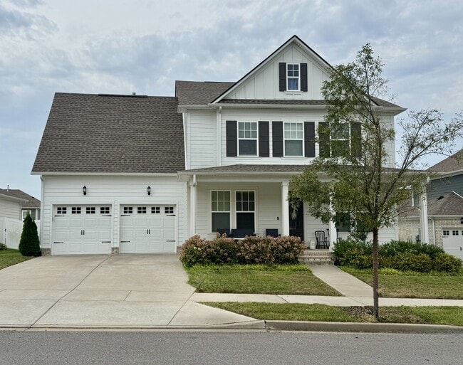 property at 832 Rockwell Dr