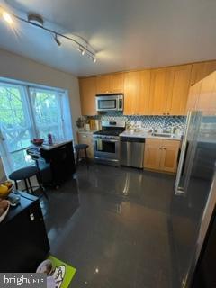 8018 Revenna Ln in Springfield, VA - Building Photo - Building Photo