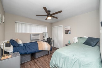 USC Student Housing - The Hive On Ellendale in Los Angeles, CA - Building Photo - Interior Photo