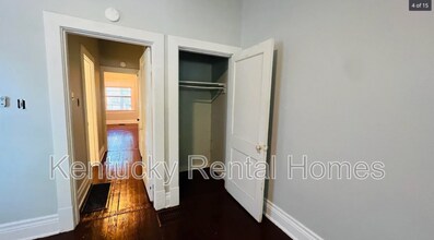 445 Davidson Ct in Lexington, KY - Building Photo - Building Photo