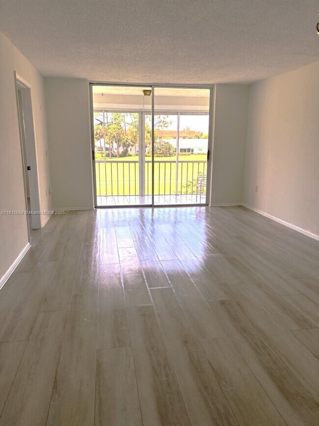 property at 160 Turtle Lake Ct