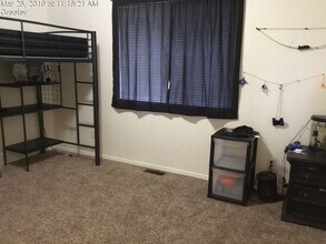 1921-1923 Almond Ave in Greeley, CO - Building Photo - Building Photo