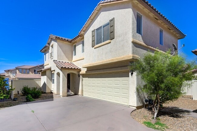 7166 Dravite Ct in Las Vegas, NV - Building Photo - Building Photo