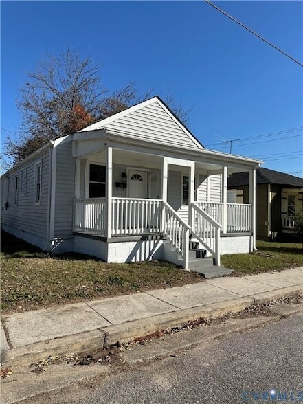 223 Witten St in Petersburg, VA - Building Photo