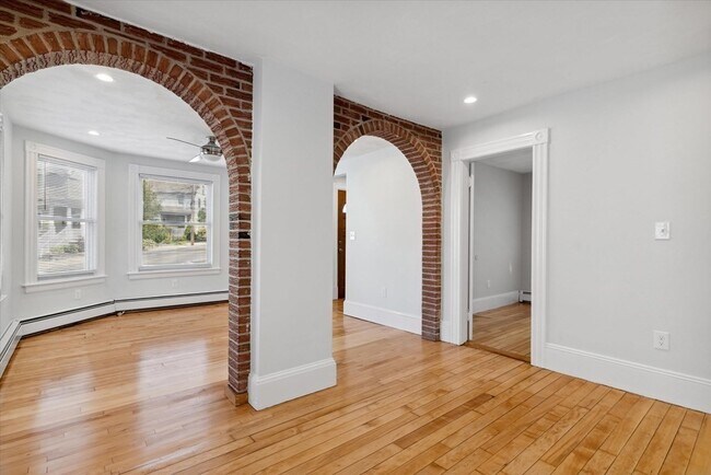 property at 3 Orchard St