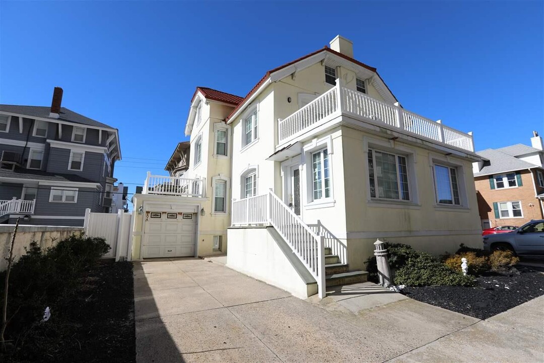 104 S Oakland Ave in Ventnor City, NJ - Foto de edificio