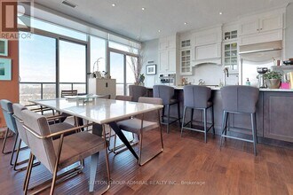 825 Church St in Toronto, ON - Building Photo - Building Photo