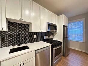 659 W Wrightwood Ave in Chicago, IL - Building Photo - Building Photo