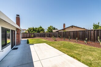 4606 Lakeshore Dr, Unit 4606 Lakeshore Dr. Santa in Santa Clara, CA - Building Photo - Building Photo