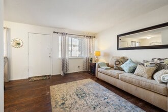 Cumberland Apartments in Louisville, KY - Foto de edificio - Building Photo