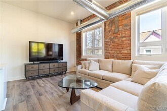 340 Bird Ave in Buffalo, NY - Building Photo - Building Photo