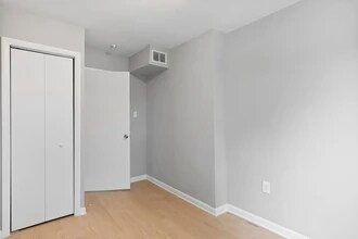 1953 19th Pl SE in Washington, DC - Building Photo - Building Photo