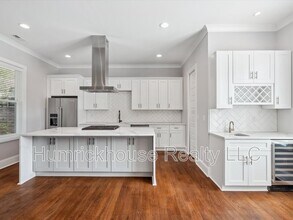 913 Van Every St in Charlotte, NC - Building Photo - Building Photo