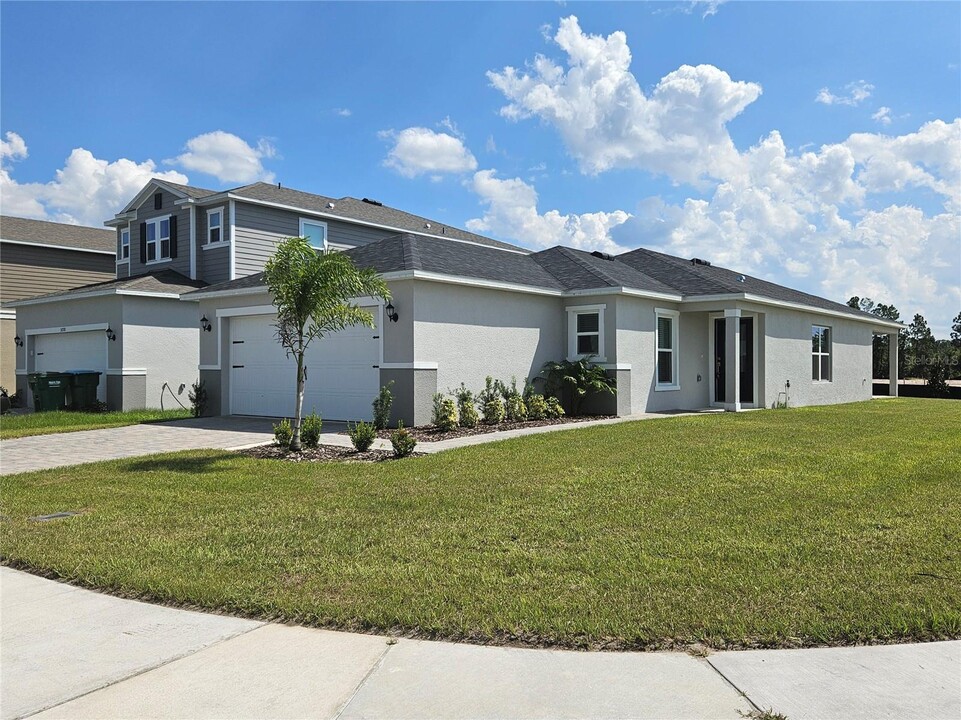 3094 Sanctuary Dr in Clermont, FL - Building Photo