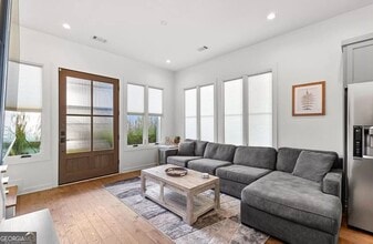 167 Ravenhurst Ln in Fayetteville, GA - Building Photo - Building Photo