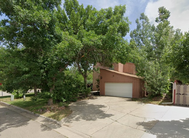 4502 Driftwood Pl in Boulder, CO - Building Photo - Building Photo