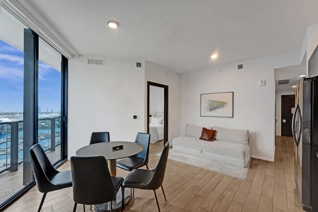 398 NE 5th St, Unit SI ID1504093P in Miami, FL - Building Photo - Building Photo