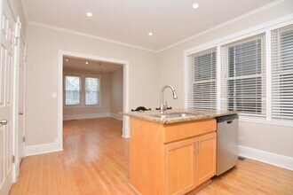 2528 W Charleston St in Chicago, IL - Building Photo - Building Photo