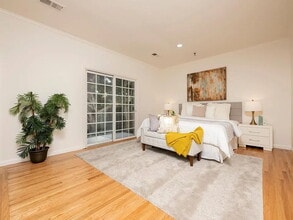 1404 Queens Ave in San Mateo, CA - Building Photo - Building Photo