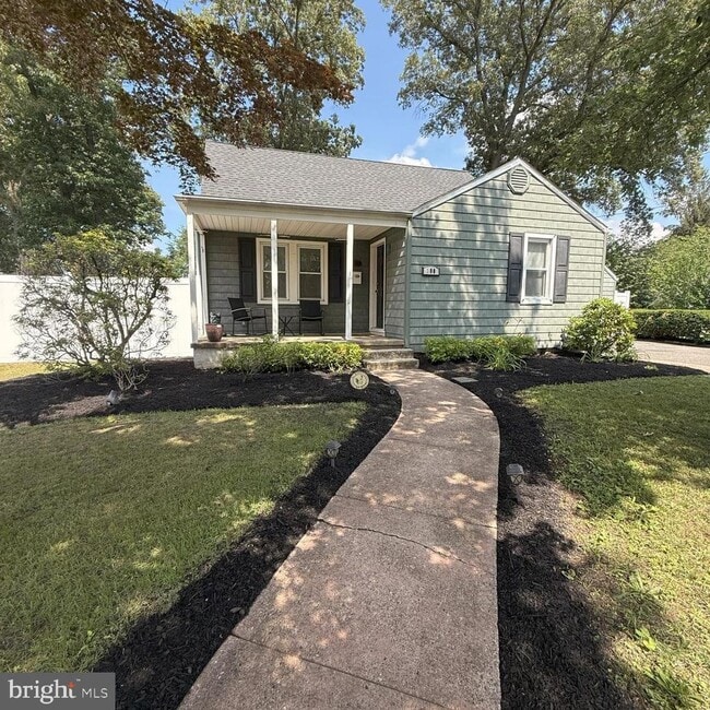 300 Delaware Ave in Florence, NJ - Building Photo - Building Photo