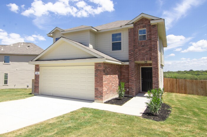8306 Tesoro Hills in San Antonio, TX - Building Photo