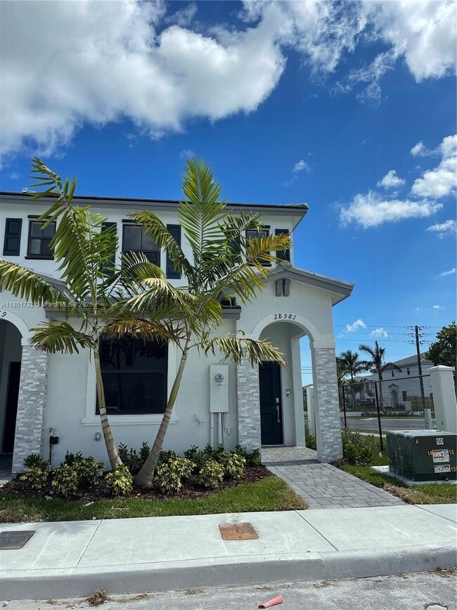 property at 28581 SW 132nd Ct
