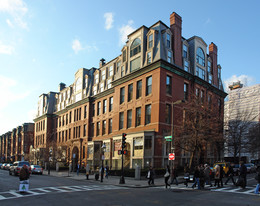 Prince on Newbury in Boston, MA - Building Photo - Building Photo