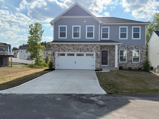 3378 Ponderosa Trl
