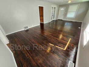 523 S 19th St in Terre Haute, IN - Building Photo - Building Photo