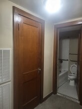 3958 N 22nd St, Unit 201 in Milwaukee, WI - Building Photo - Building Photo